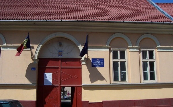 Şcoala Generală Nr.1 „Mihai Eminescu” Arad, Județul Arad, Provincia Crișana: